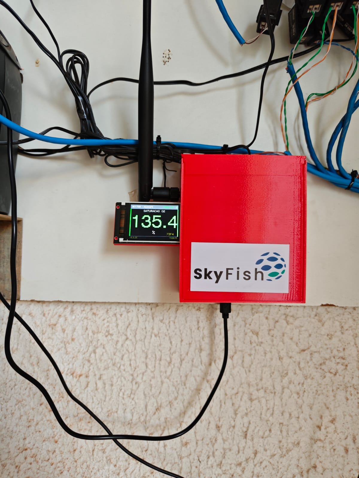 Sky Fish Array SkyFish – Monitoramento Inteligente de Viveiros de Piscicultura